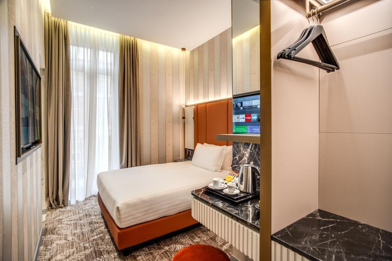 Cc Palace Hotell