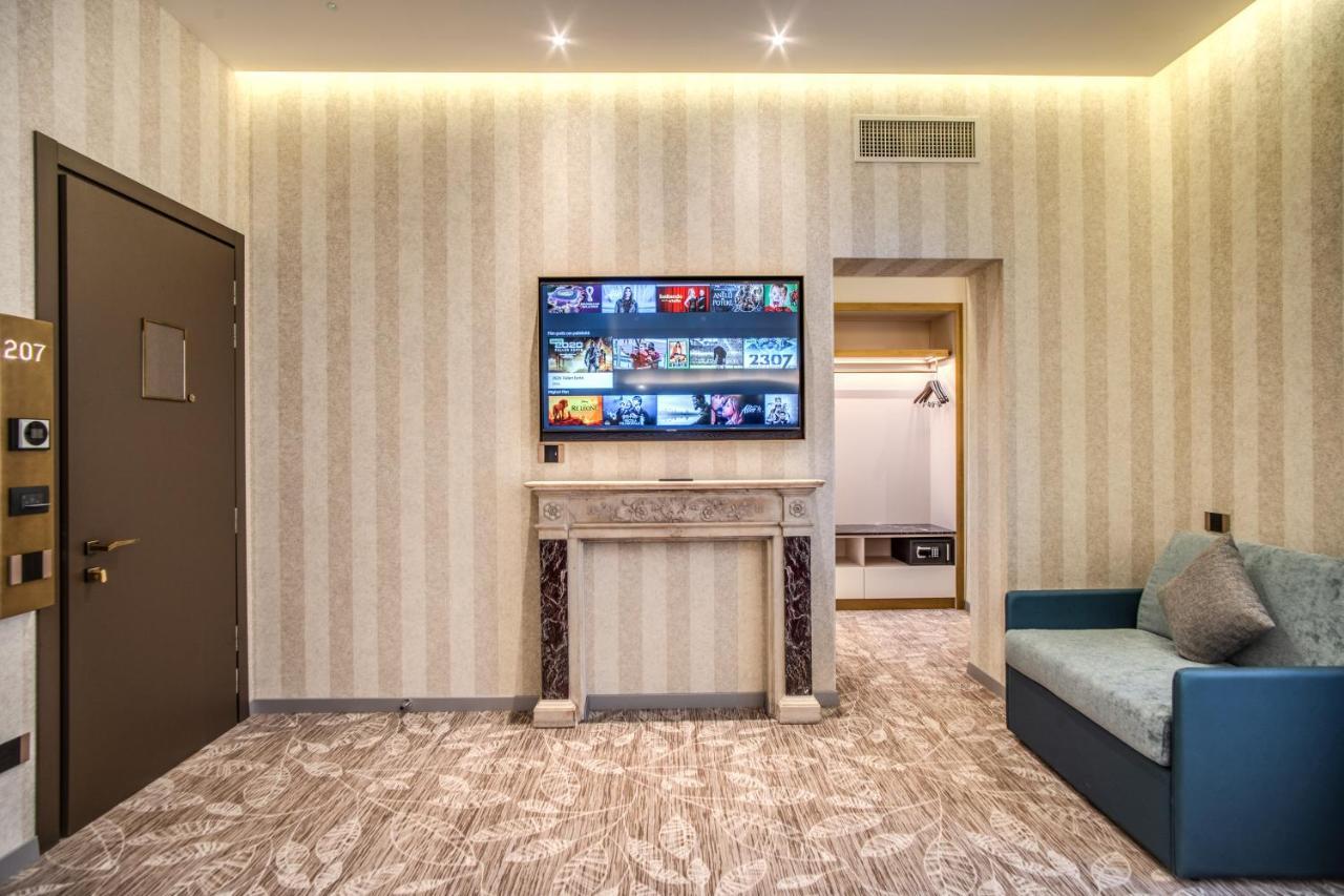 Hotell Cc Palace