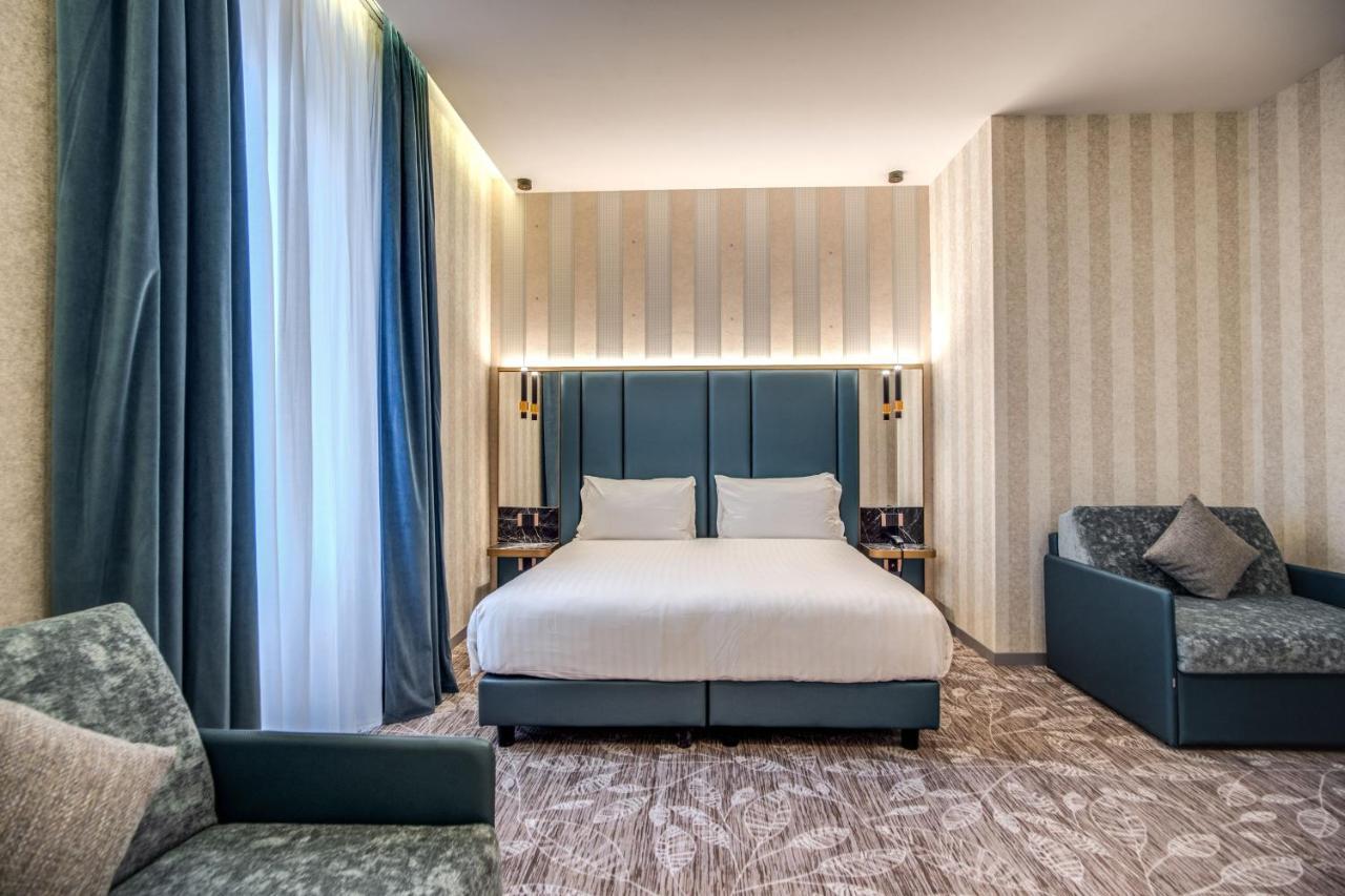 Hotell Cc Palace 4*